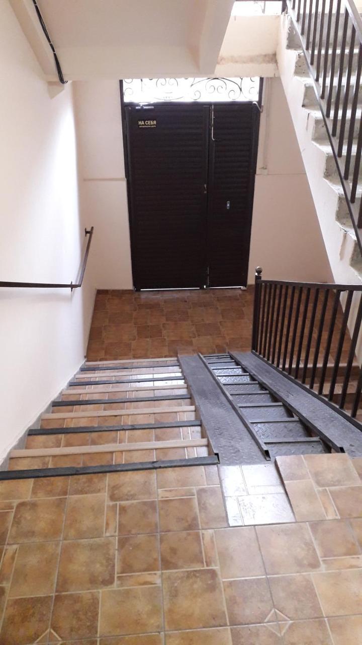 Chasha Polnaya Apartment Sukhumi Ngoại thất bức ảnh